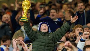 trump verhängt reiseverbot für wm-fans aus zwei ländern – erfahren sie mehr über die betroffenen länder und die gründe hinter dem verbot.