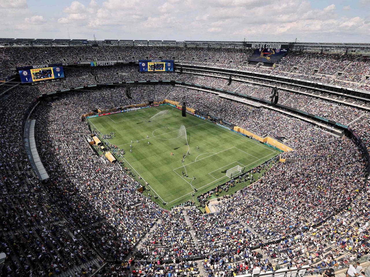 entdecken sie alle wichtigen informationen zur fifa wm 2026: gastgeberländer, austragungsstädte und wertvolle tipps zum ticketkauf für ein unvergessliches fußballerlebnis.