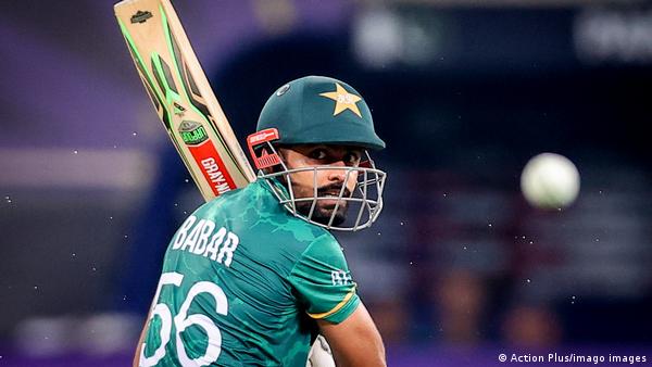 pakistan gibt das t20-wm-spiel gegen indien kampflos ab, was für überraschung und diskussionen sorgt.